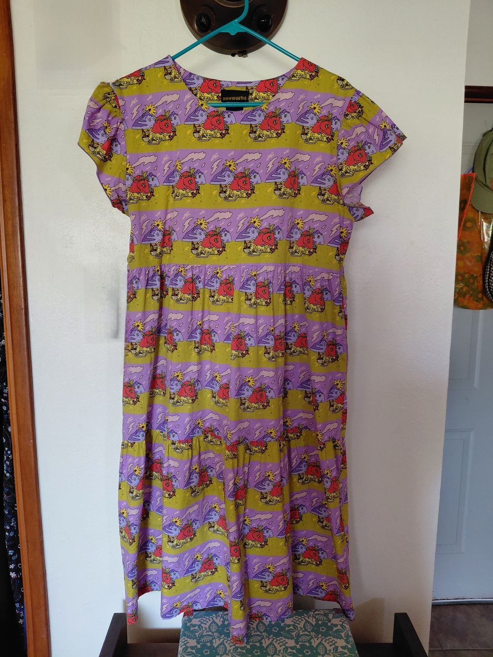 Nooworks Frida Tiered Dress With Pockets Strawberry Picnic